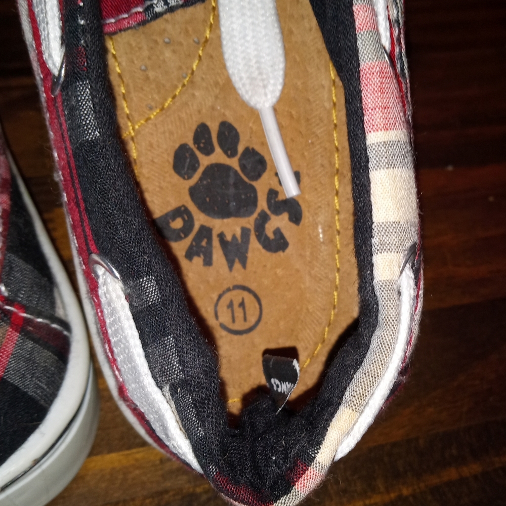 DawGS Shoes - Picture 5 of 5